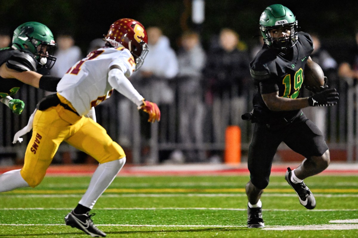 a Central Catholic West Linn 6A Oregon football semifinal November 17 2023 Leon Neuschwander 1